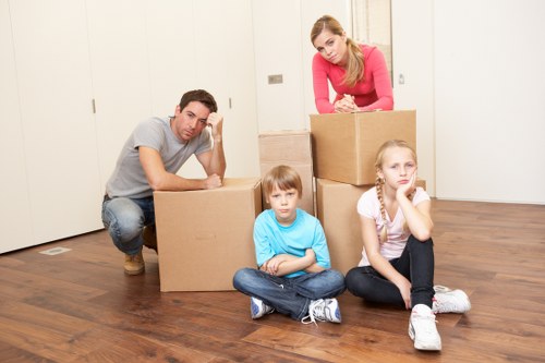 Preparation checklist for a flat move in Twickenham