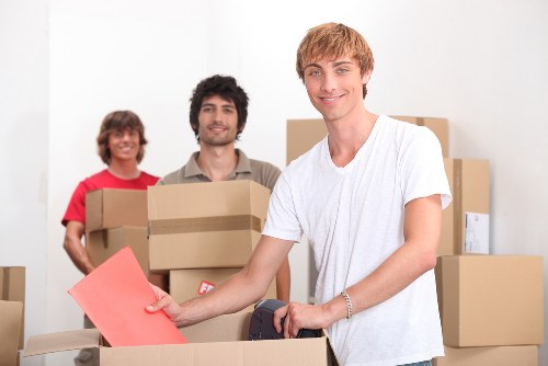 Free quote policy illustration for Twickenham storage services